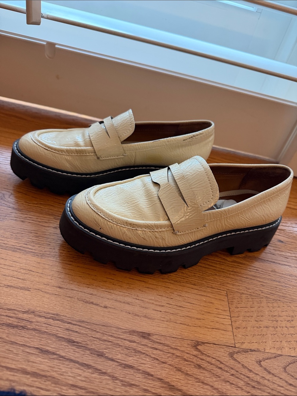 Franco Sarto platform loafers